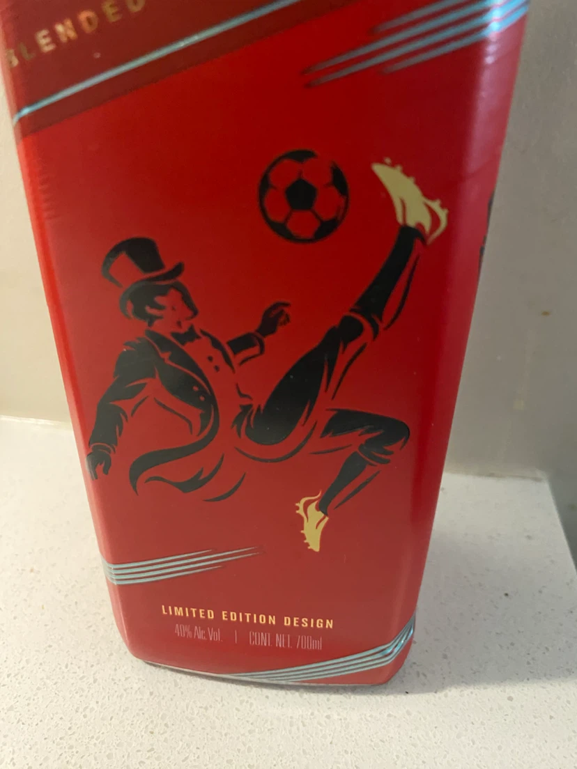 Johnnie Walker Red Label Limited Edition Blended Scotch Whisky - photo 5