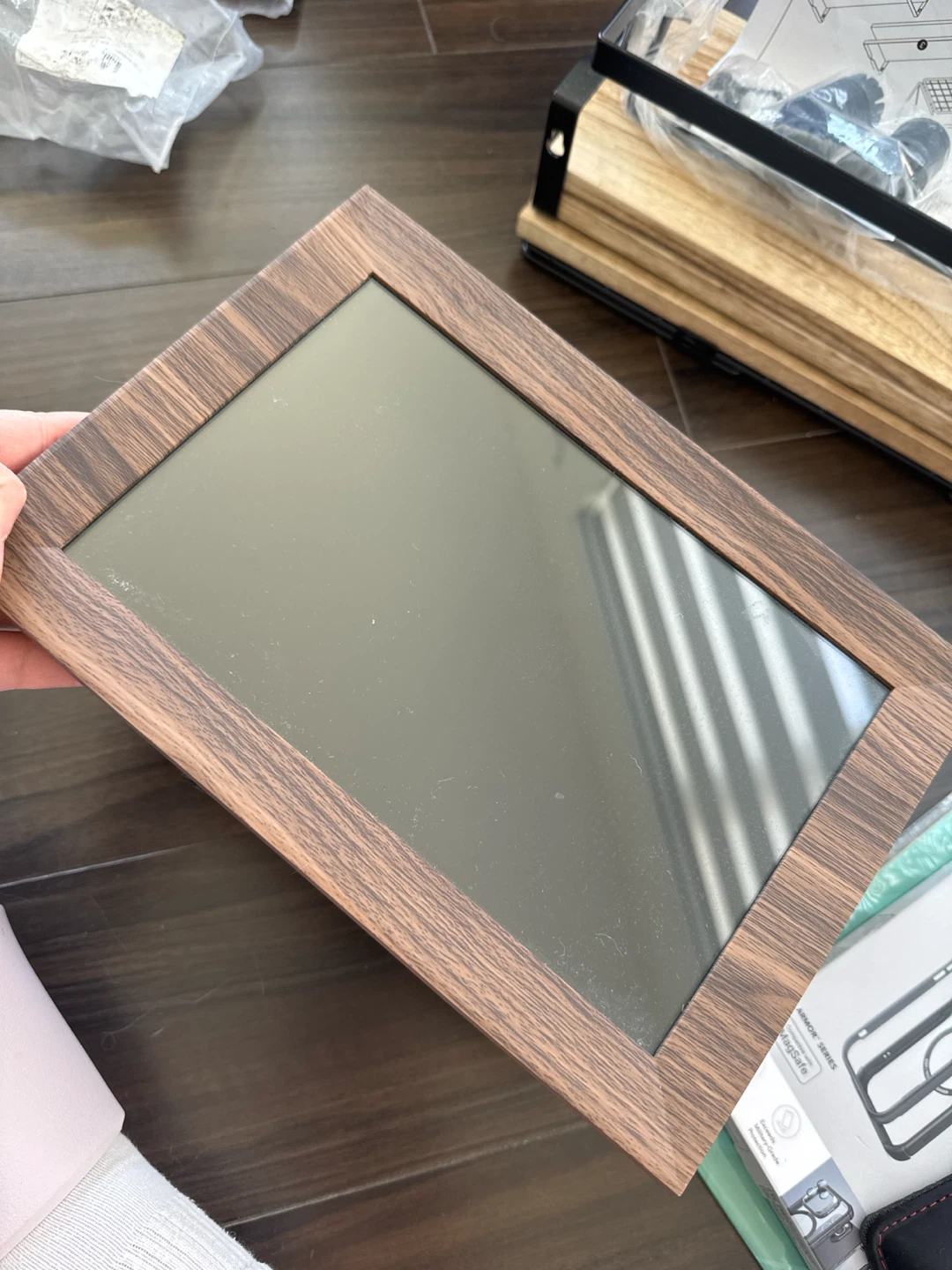 Brown Wood Grain electric Photo Frame