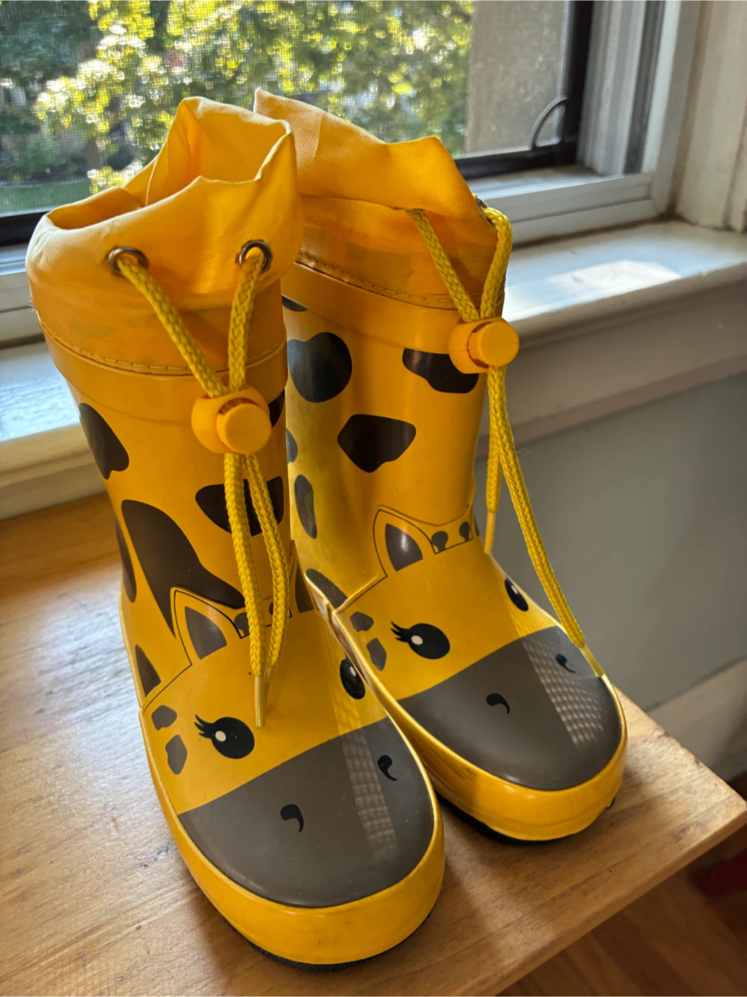 $6 Muddy Puddles Kids Sz 7 Giraffe Rain Boots Waterproof shoe - photo 2