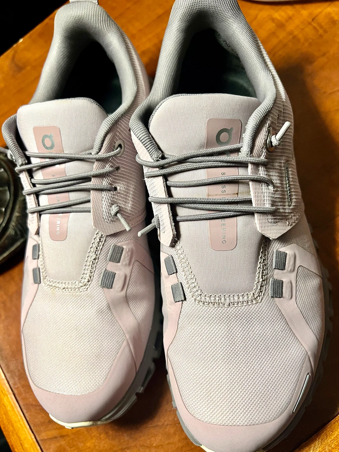 On Cloud Waterproof women’s Running Shoes 5 Rose fossil pink - photo 3