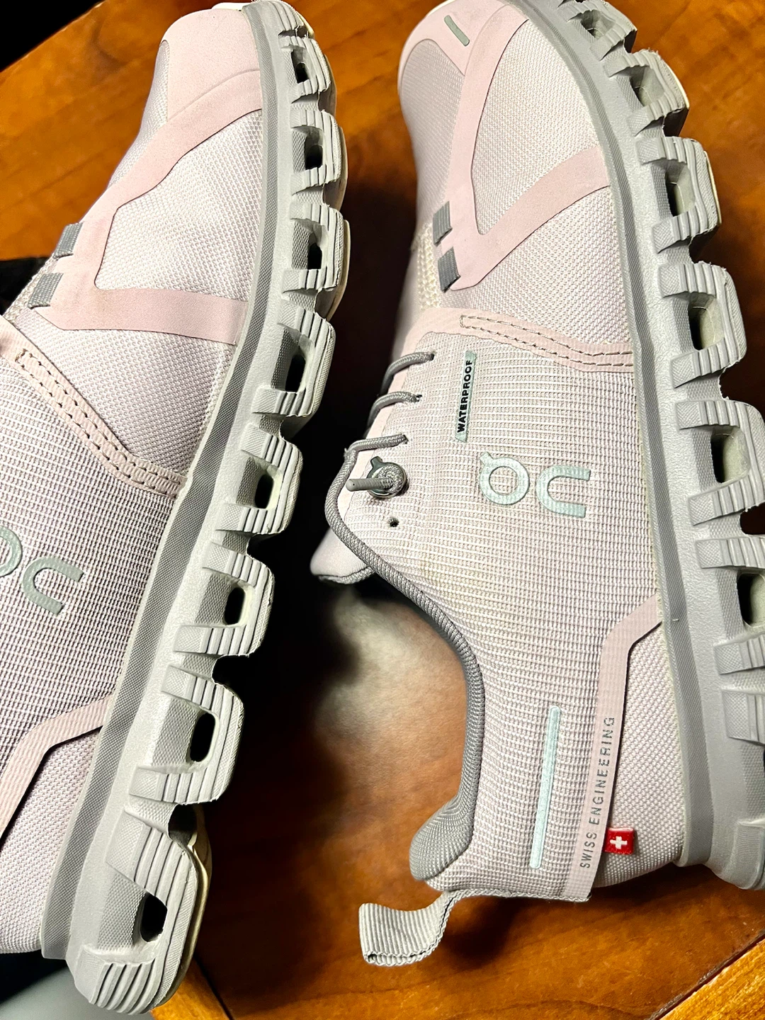 On Cloud Waterproof women’s Running Shoes 5 Rose fossil pink - photo 5