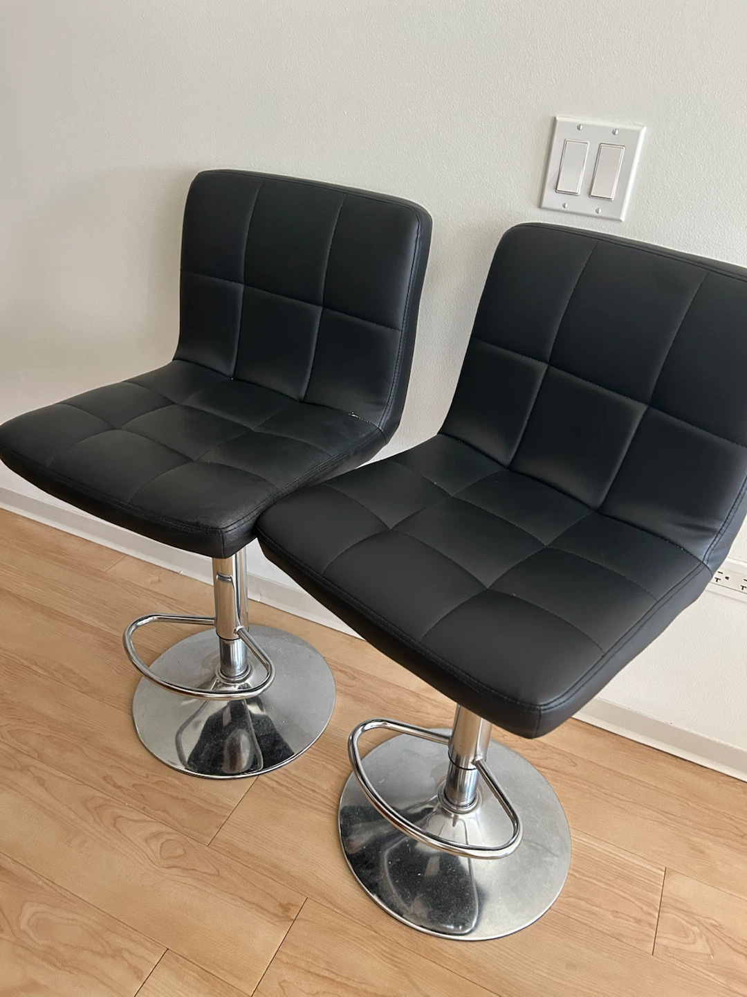 Set of 2 Black Adjustable Bar Stools