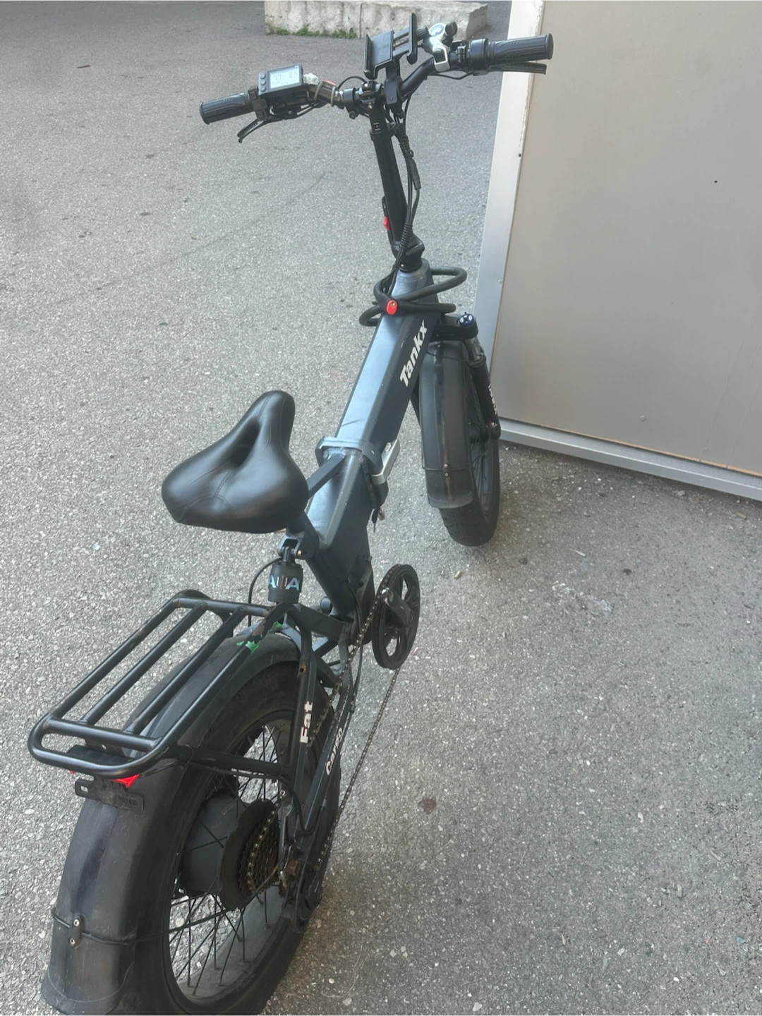 Tank x E-BIKE