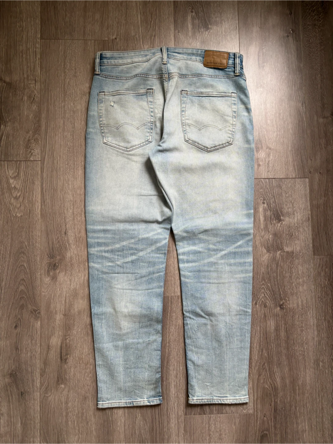 American Eagle Distressed Light Wash Jeans - photo 2