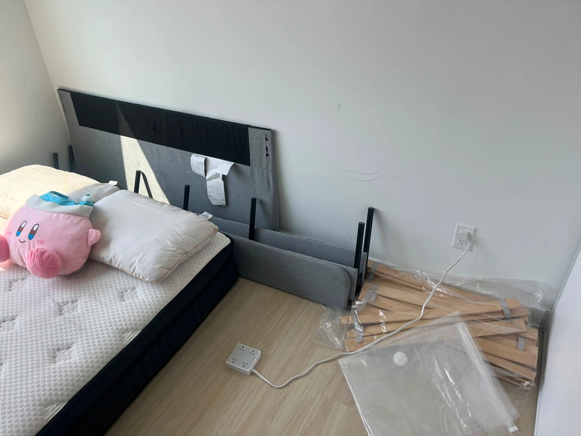 Queen Size Bed Frame with Headboard - photo 3