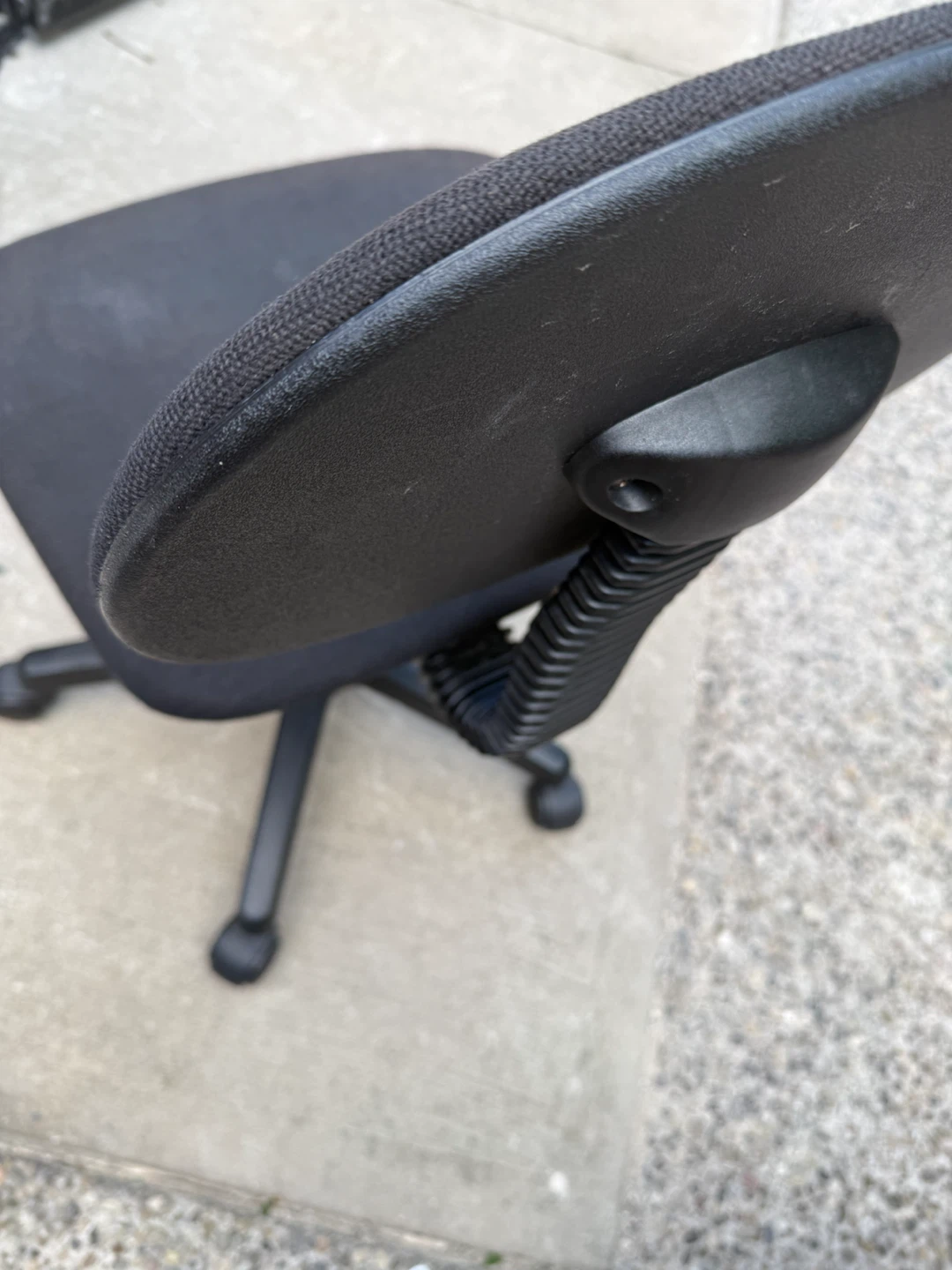 Black Office Chair - photo 2