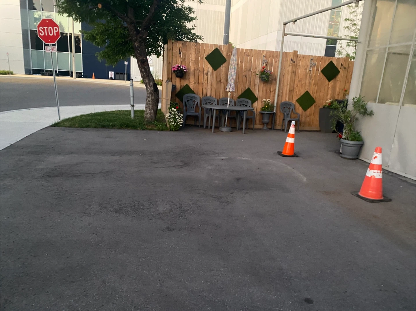 Horner/30th St. Parking Spot For Car/Suv, Pick up - photo 2