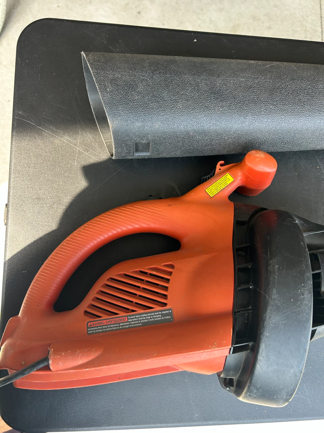 Black & Decker Leaf Blower and Vacuum - photo 5
