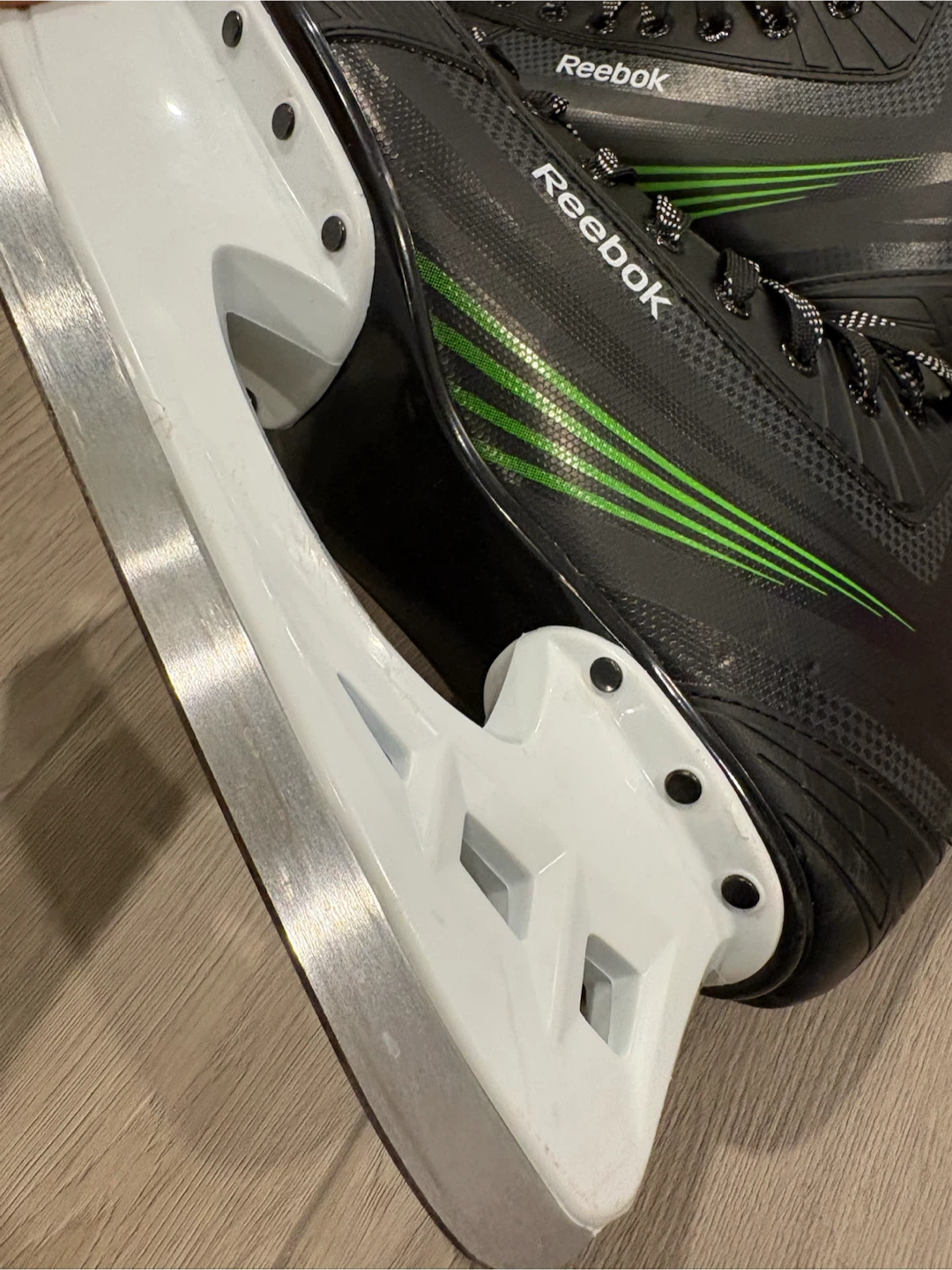 Reebok RW 250 Skates- NEW - photo 2