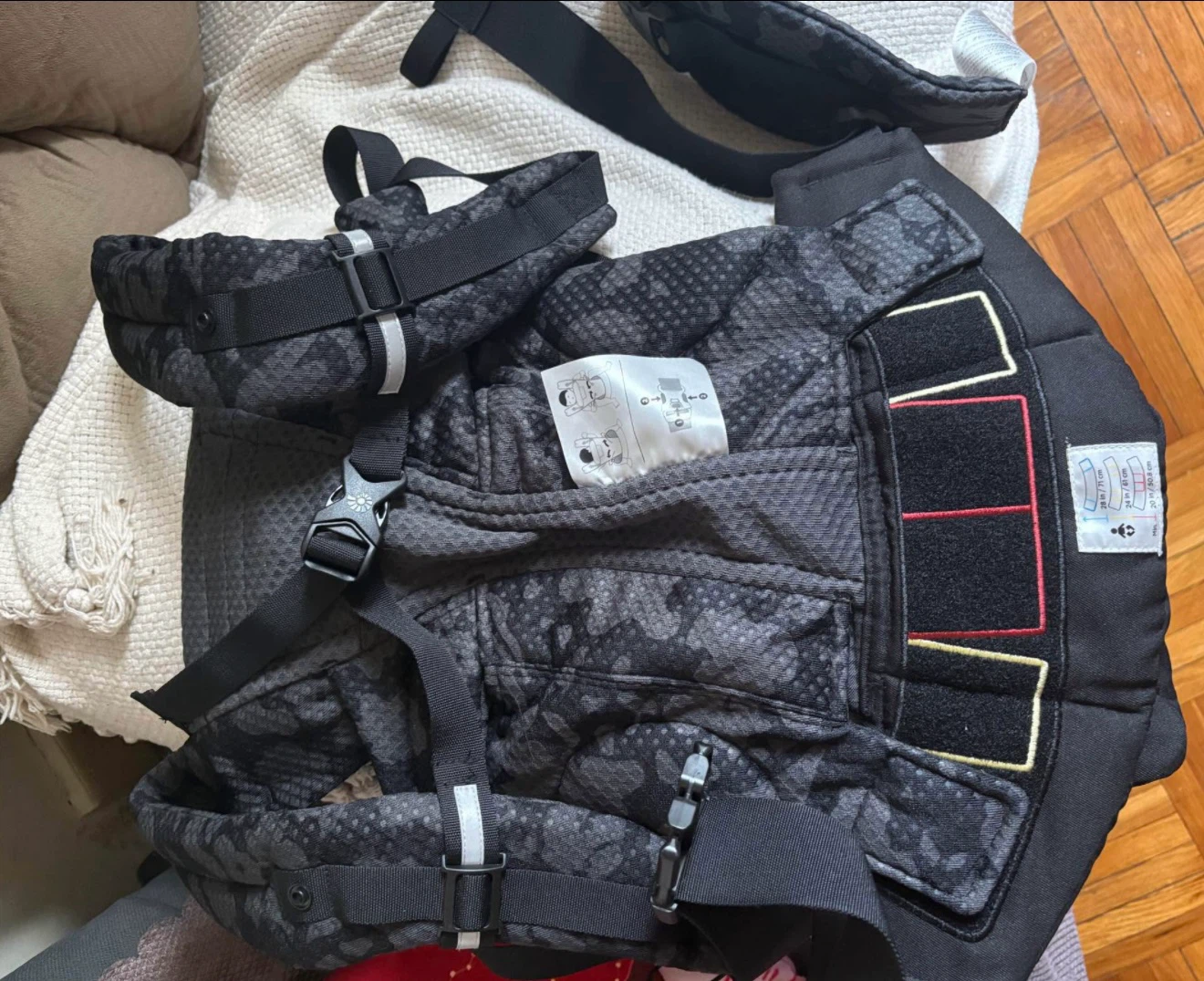 Ergobaby Omni Breeze Carrier with Ergobaby Wind/Rain Cover - photo 2
