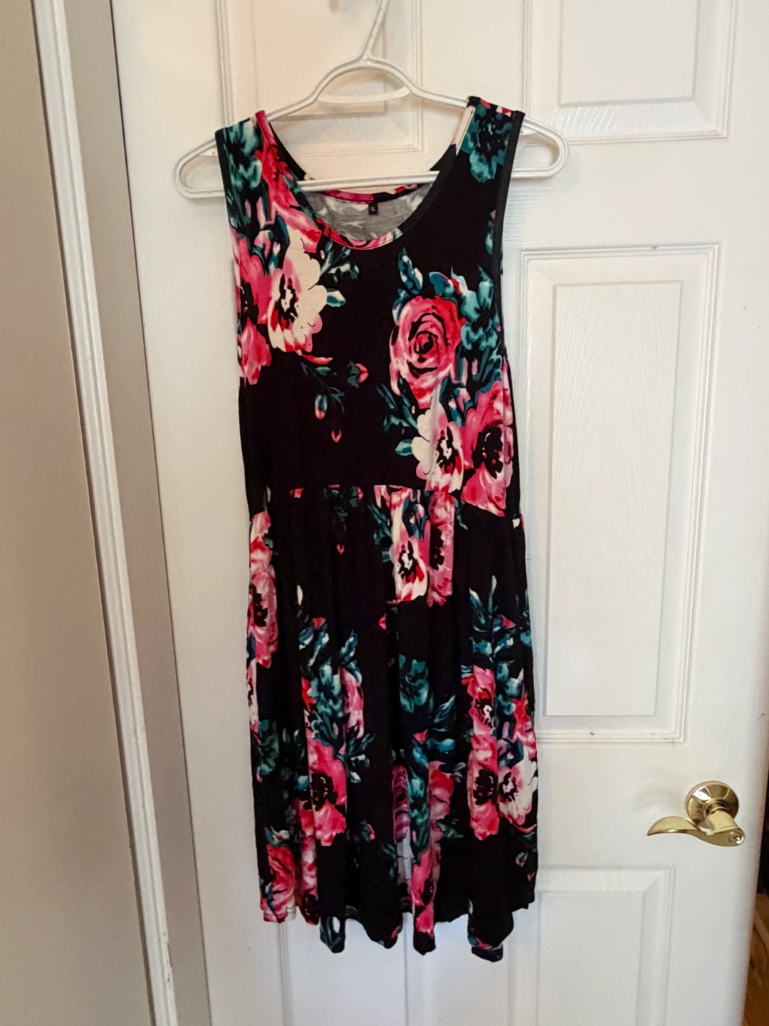 Black Floral Sleeveless Maxi Dress