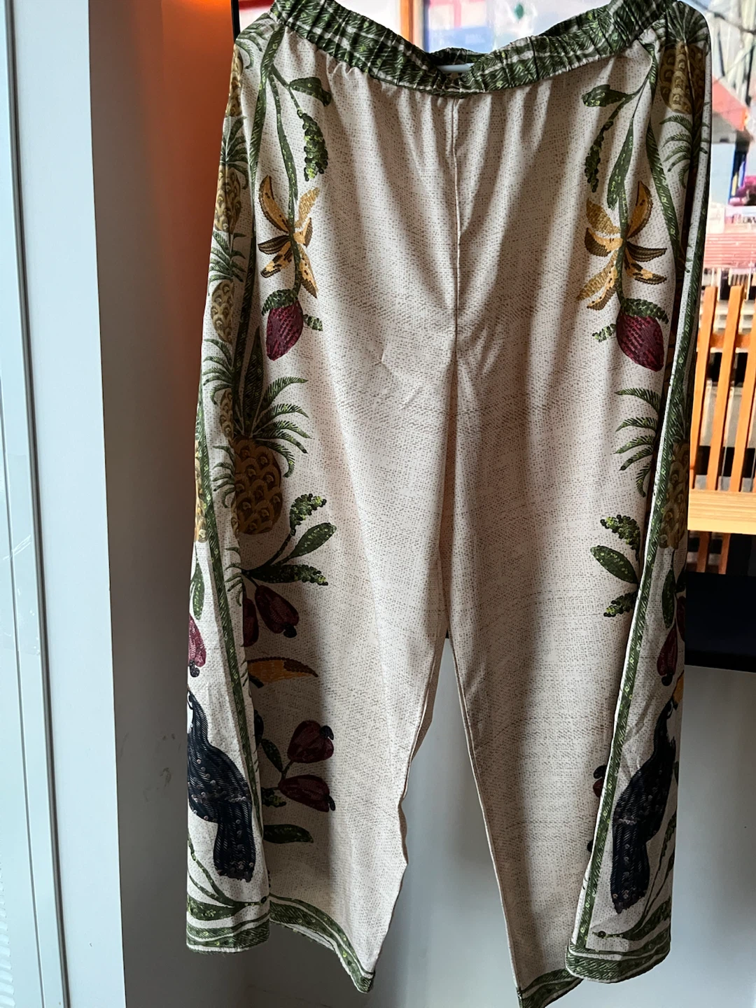 Cream Toucan and Tropical Print Coord Set - photo 3