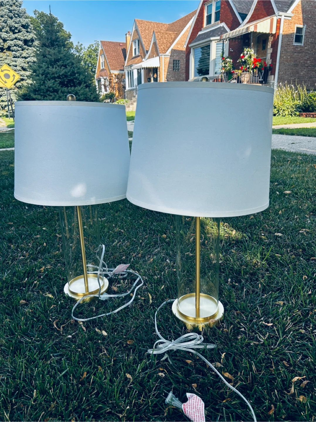 Pair of Glass & Brass Table Lamps - photo 2