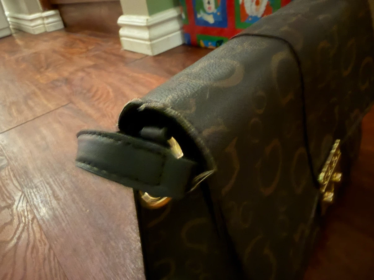 GUESS Shoulder Bag - photo 3