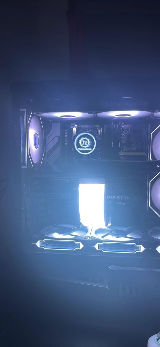 4070Ti , Ryzen 7 7700x Gaming PC || Read Description - photo 2