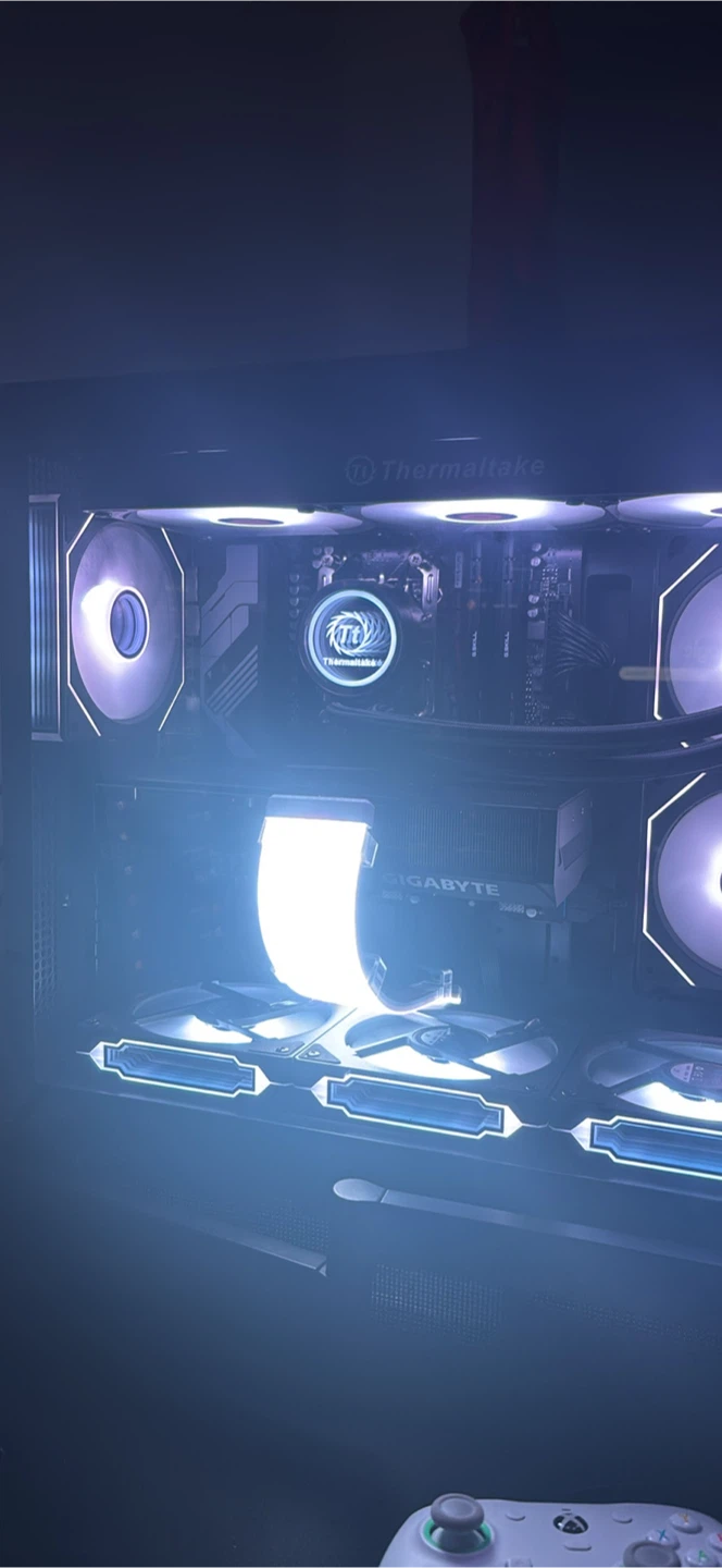 4070Ti , Ryzen 7 7700x Gaming PC || Read Description - photo 3