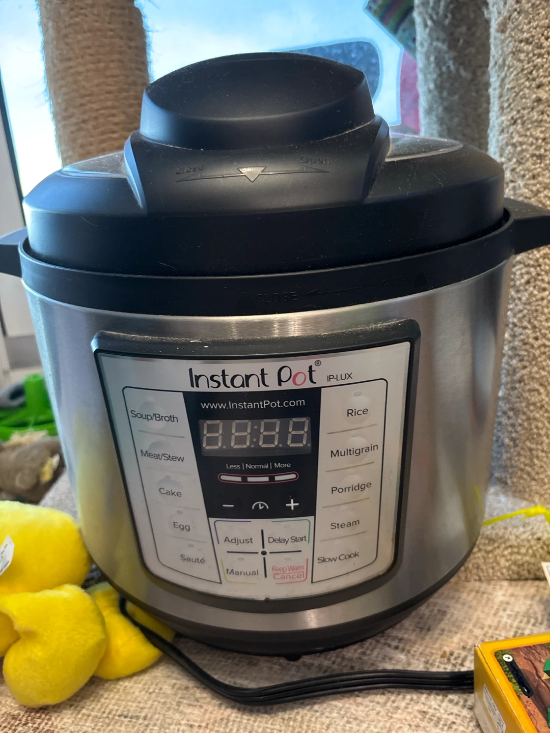 Instant Pot IP-LUX