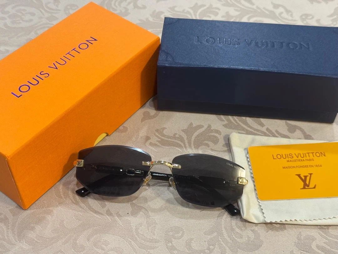 Louis Vuitton Rimless Sunglasses - photo 3