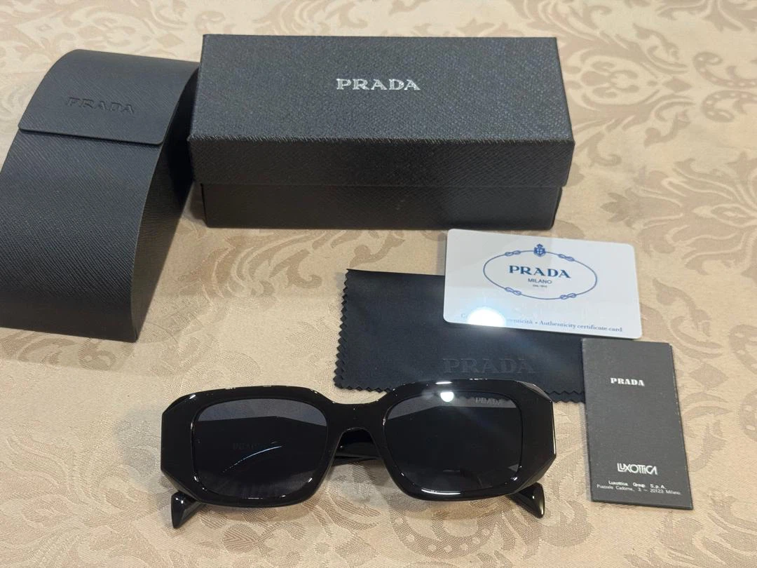 Prada Sunglasses - Black - photo 3