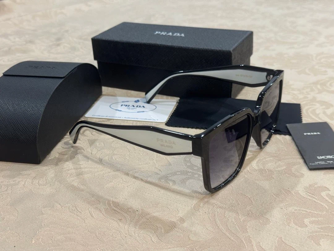 Prada Sunglasses - photo 2
