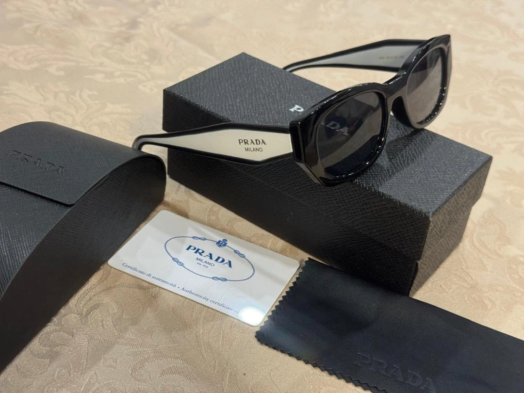 PRADA Sunglasses
