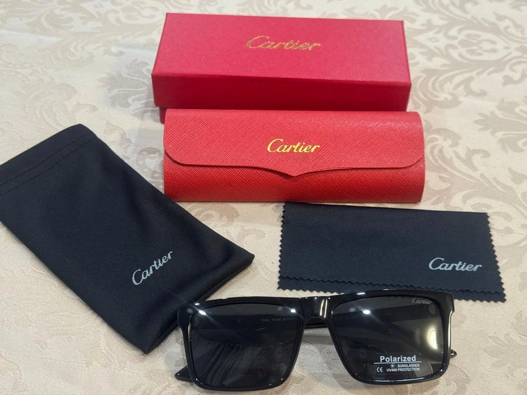 Cartier Black Polarized Sunglasses with Case - photo 3