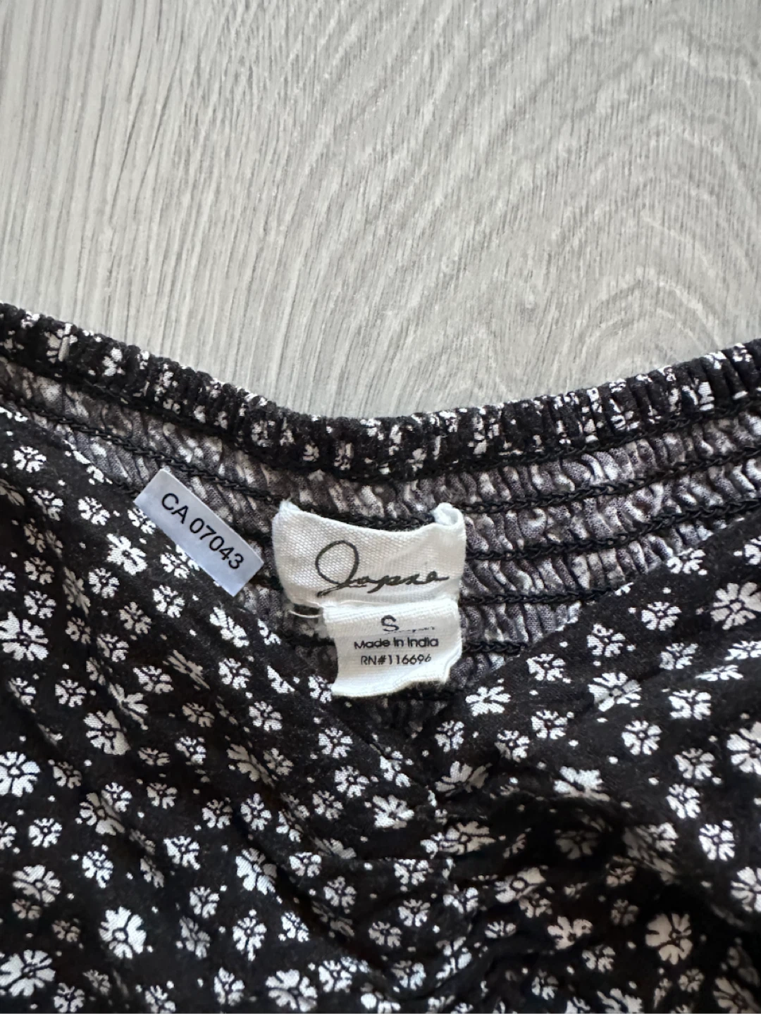 Black Floral Smocked Top Size S - photo 4