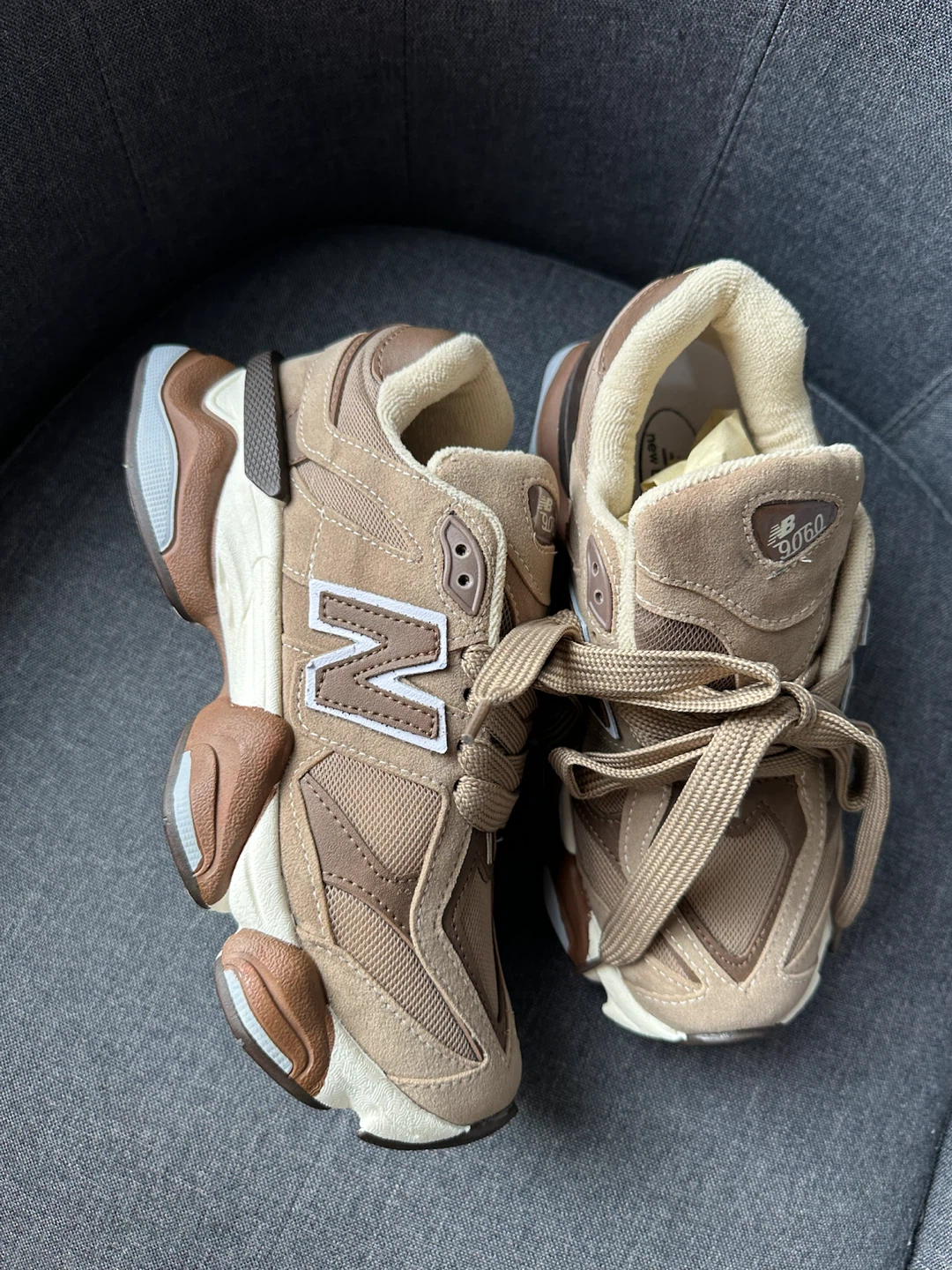 New Balance 9060 Sneakers Brown
