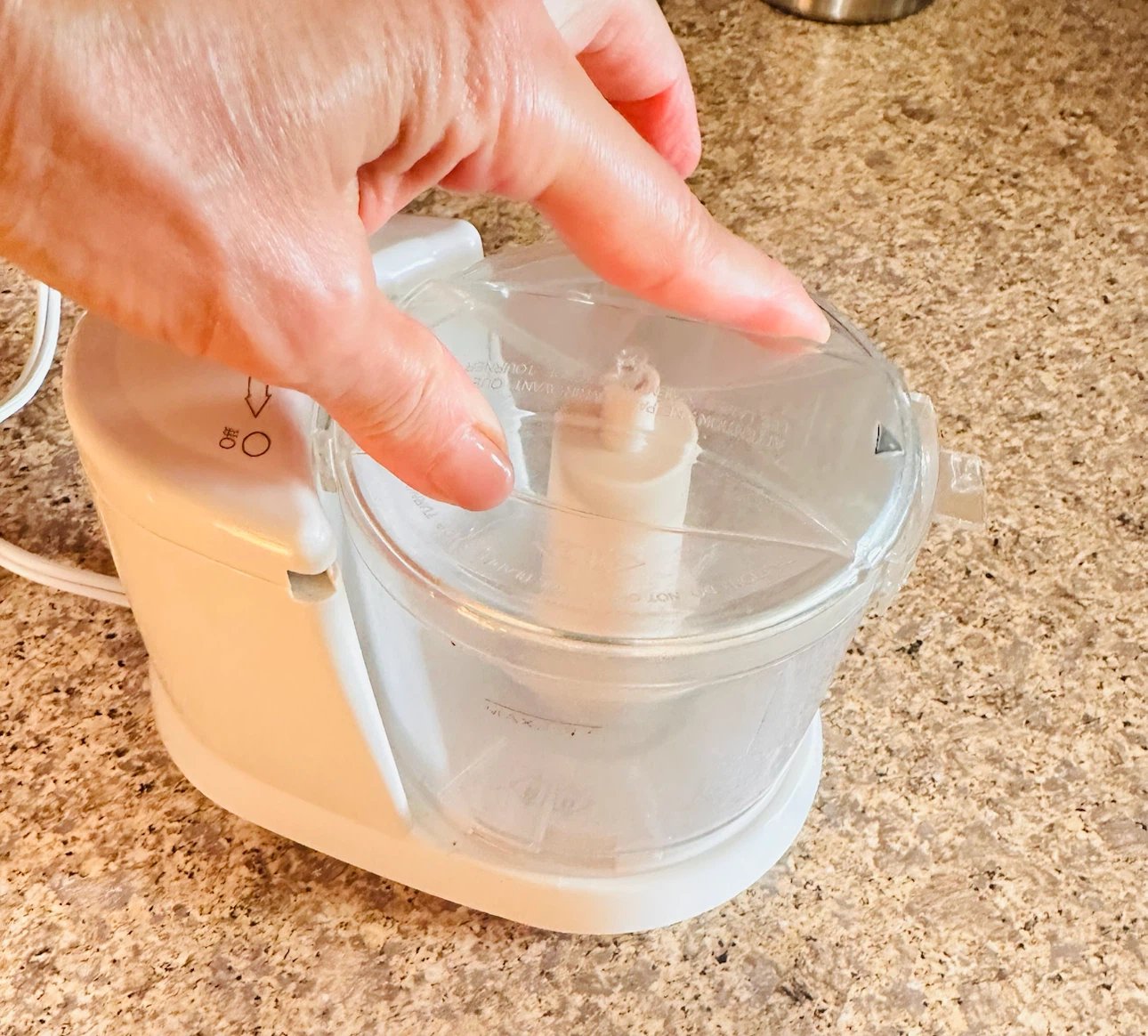 Proctor Silex 1 1/2 Cup Food Chopper White 72500R - photo 5