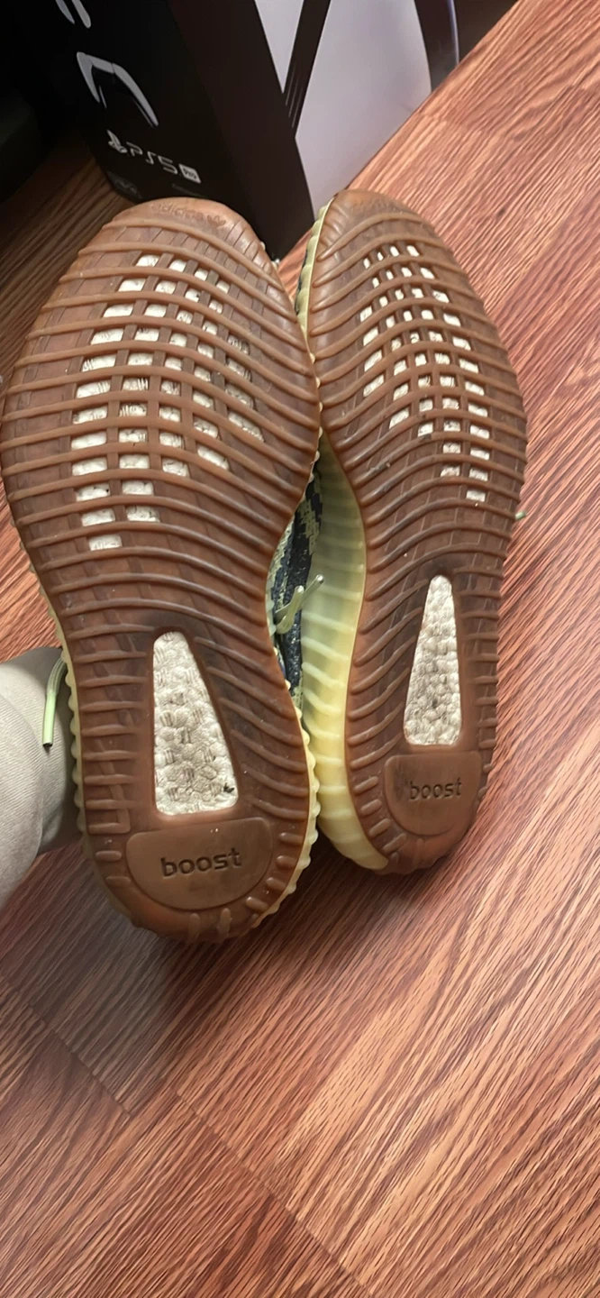 Adidas Yeezy Boost 350 V2 "Zebra" - photo 3