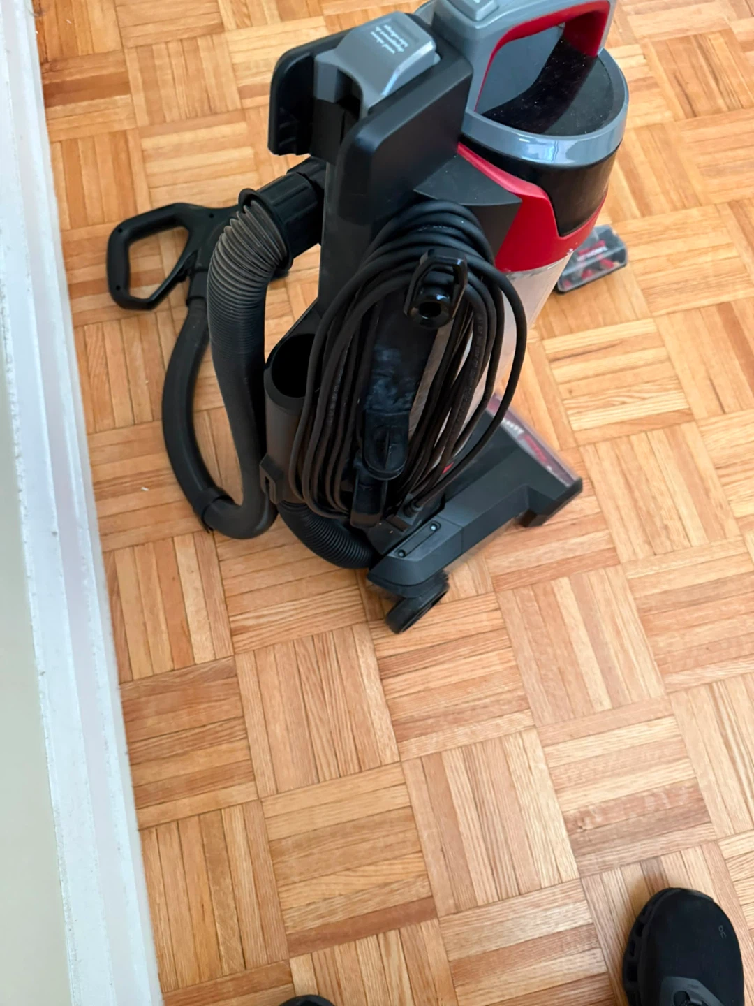 Bissell CleanView Vacuum Cleaner - photo 3