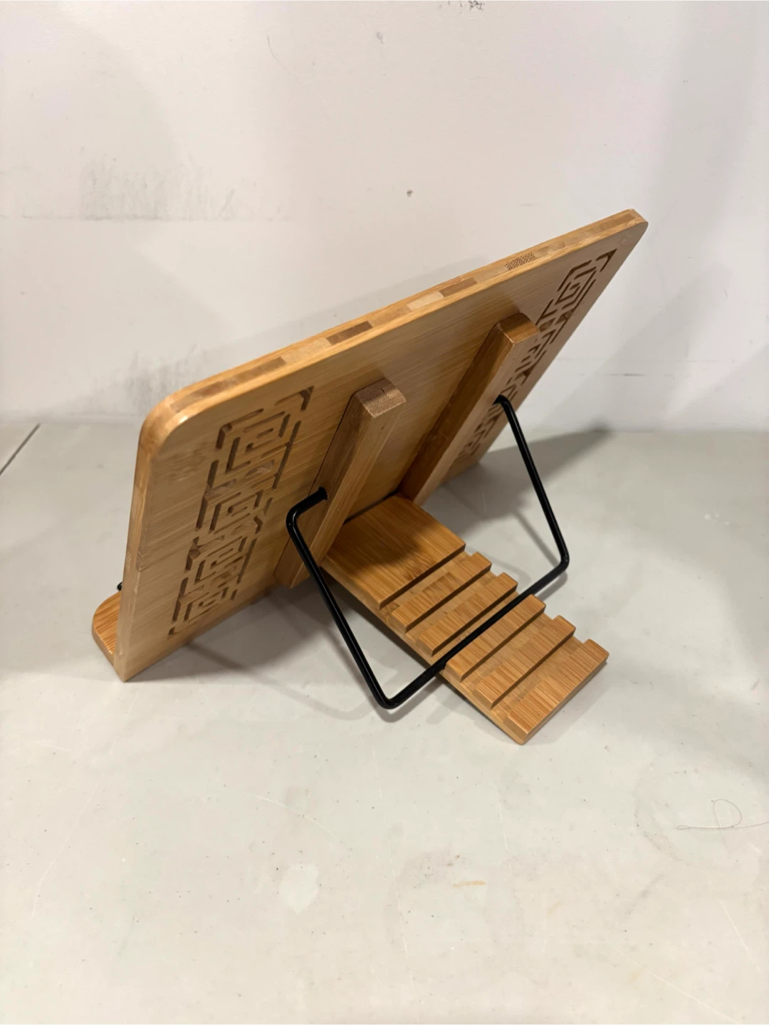 Adjustable Book Stand - photo 2