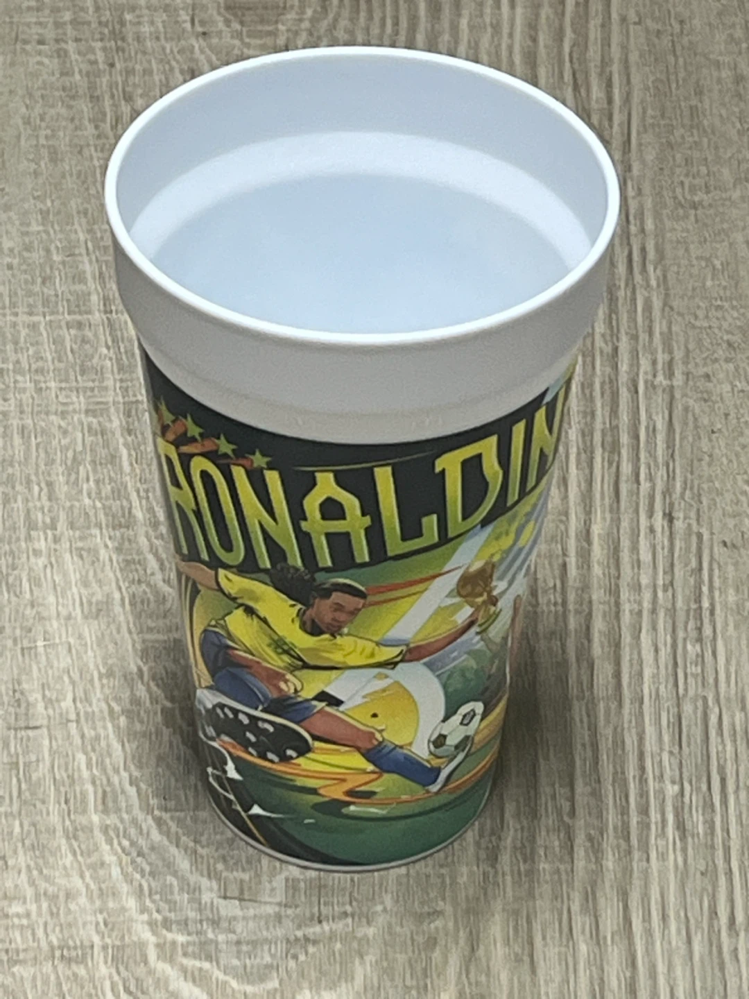 McDonald’s Collectible FIFA Cups-Trading