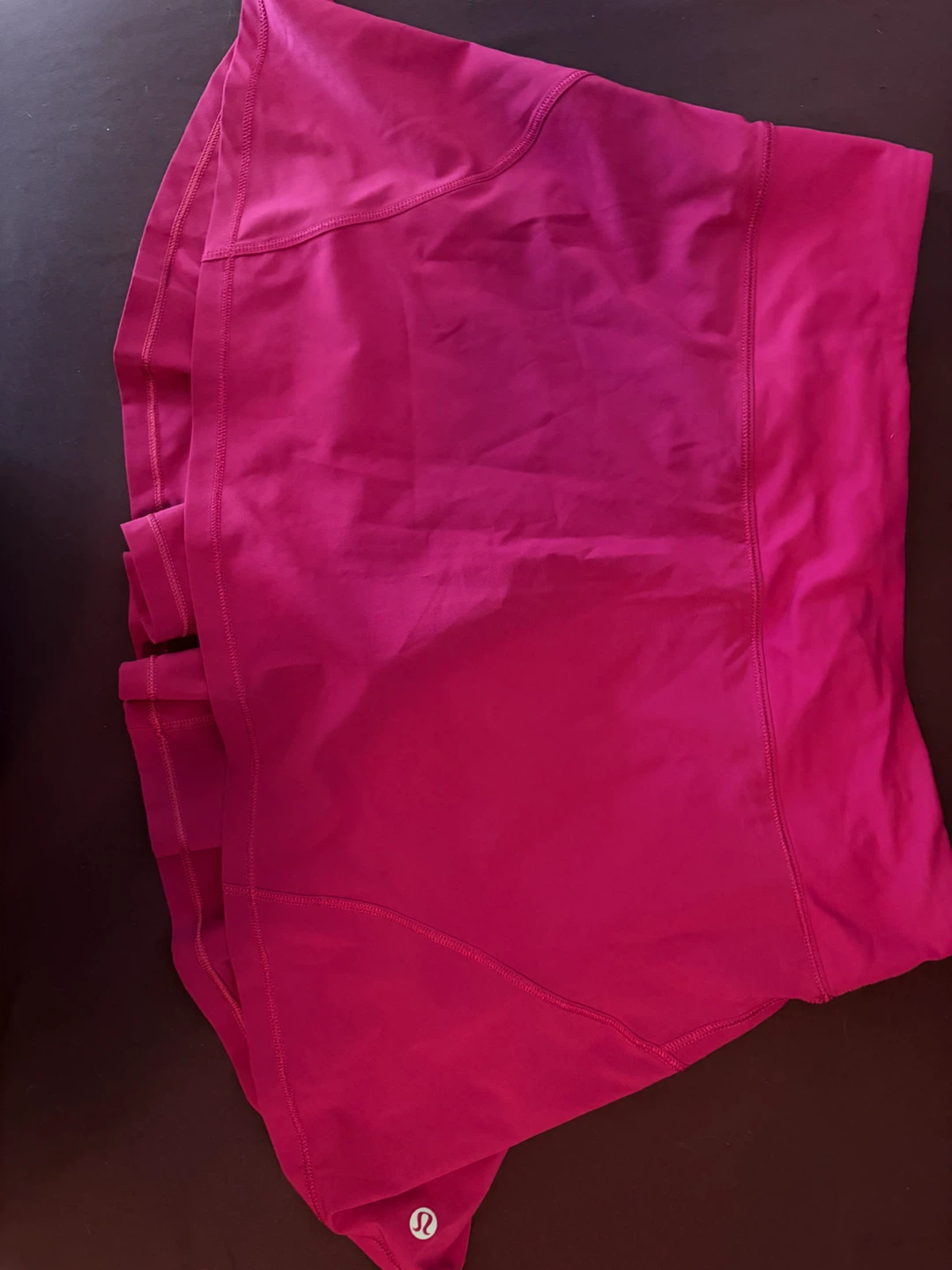 Lululemon Hotty Hot Shorts Size 4 Magenta