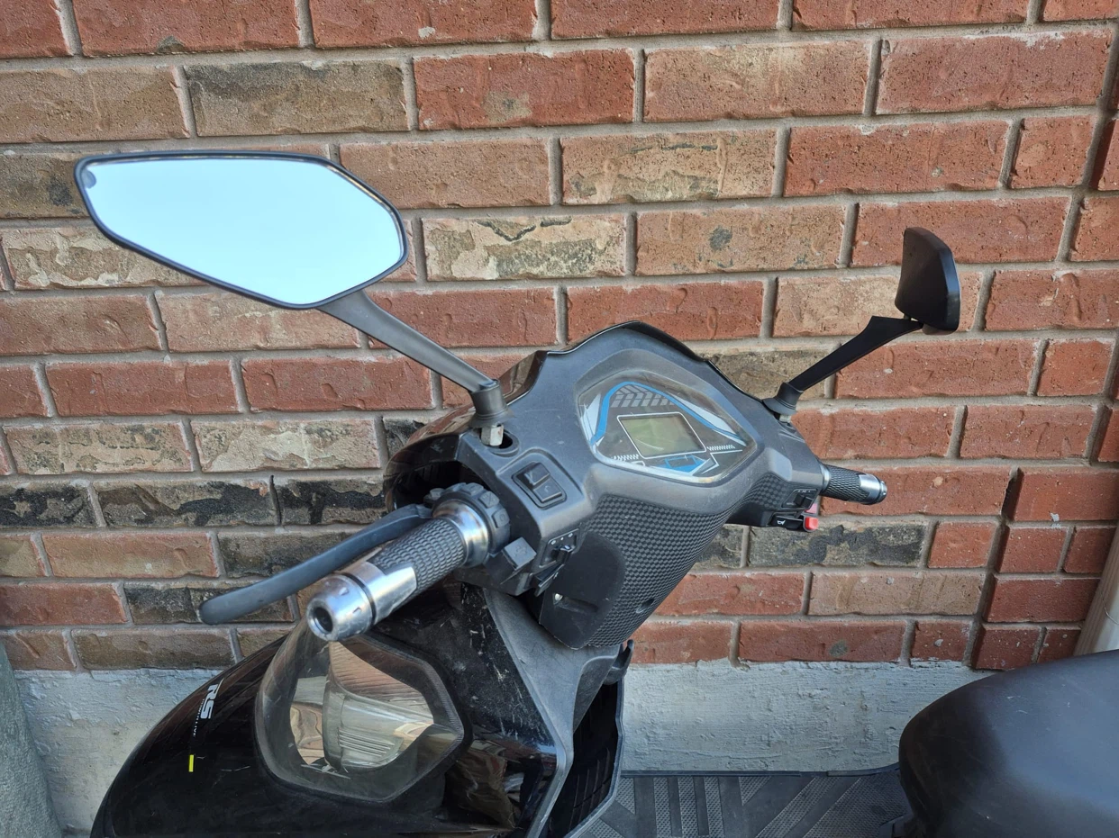 RS 80V Electric Scooter - photo 4