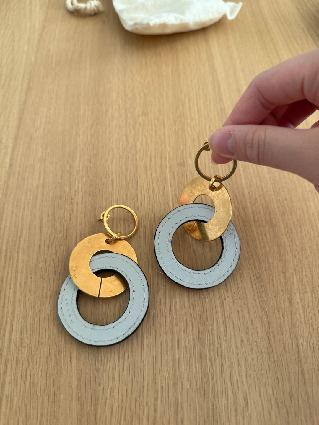 Chunky Interlocking Hoop Earrings - photo 2