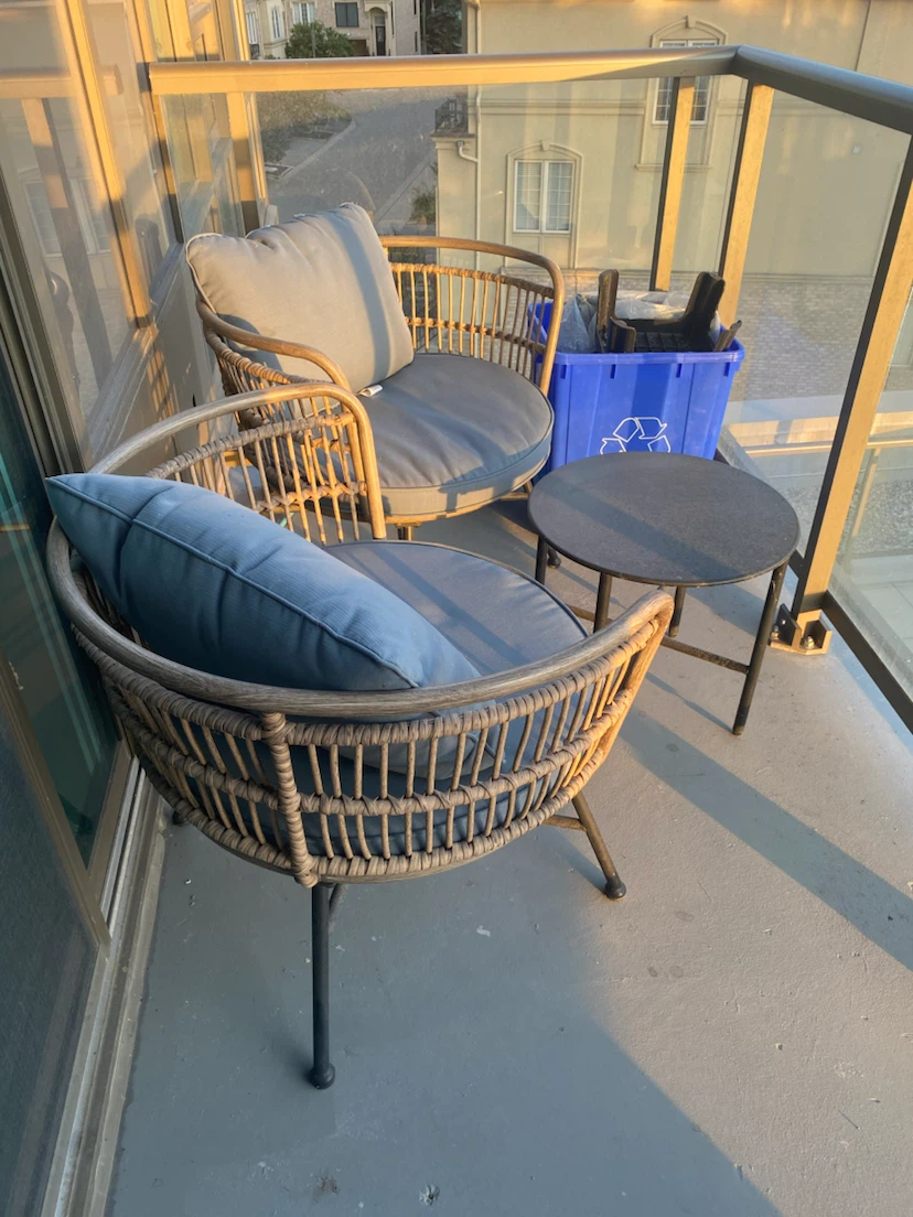 Must go! Outdoor Patio Furniture Set - 2 Chairs & Table - photo 2