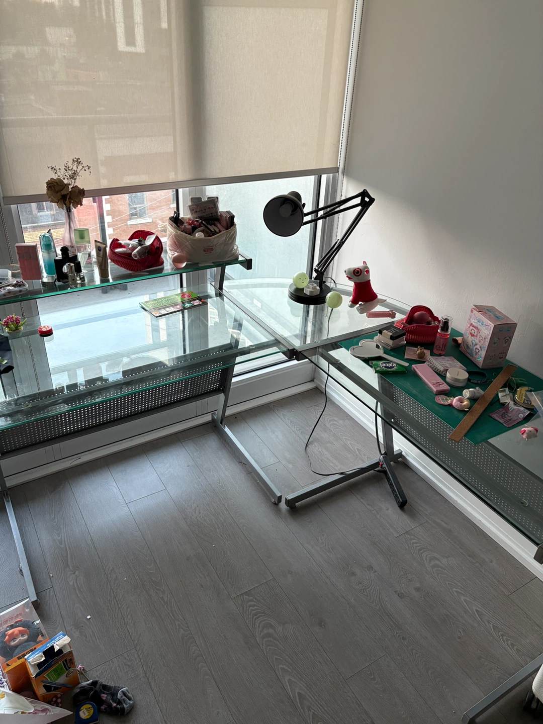 Glass L-Shaped Desk - photo 2