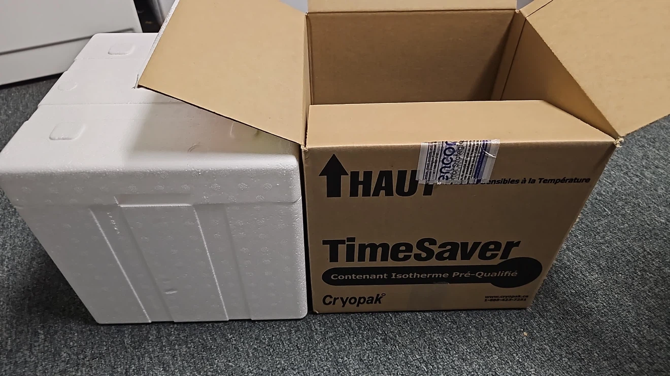 Cryopak TimeSaver Insulated Shipping Box with Gel Ice Packs