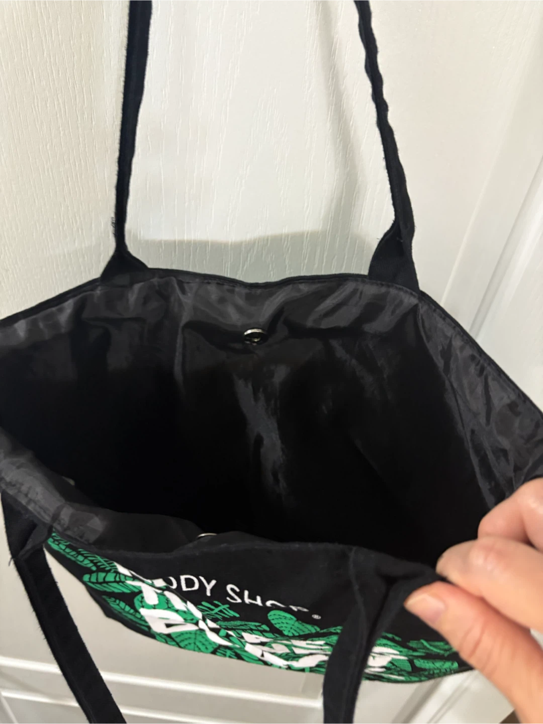 The Body Shop Tote Bag - Nature is the New Black - photo 5