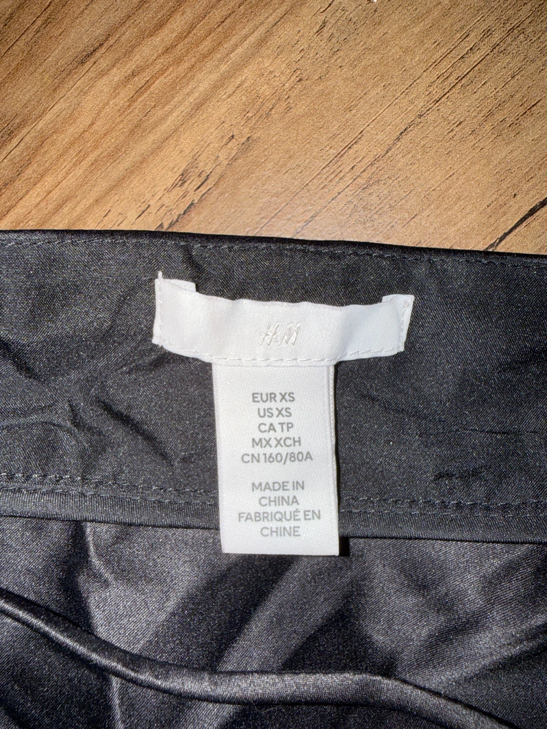 H&M Black Satin Dress - photo 3