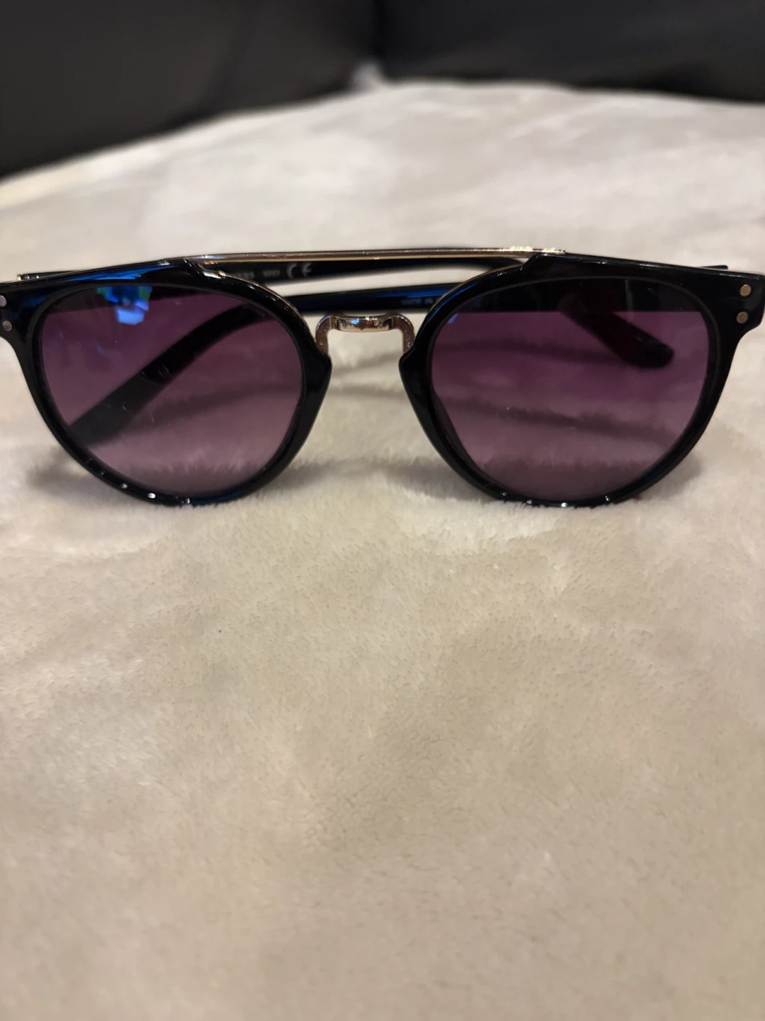 AE Sunglasses - Black Round - Aviator S.
