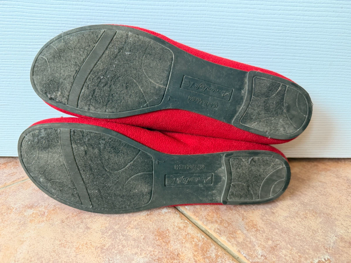 EUC Women Size 7 Red & Fushia Flats - photo 5