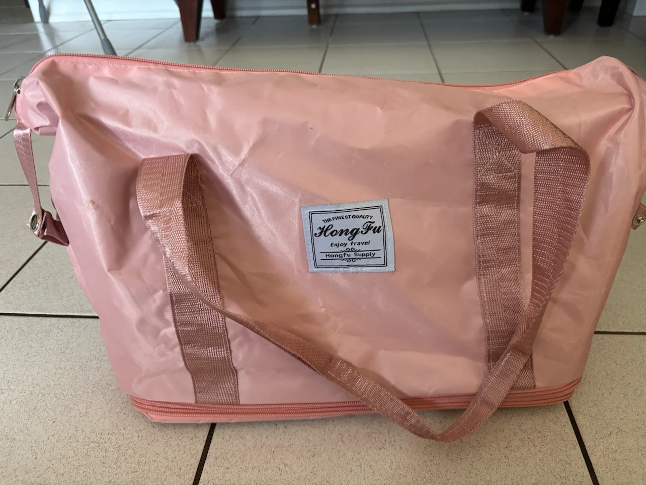 Hong Fu Pink Rolling Duffle Bag - photo 5