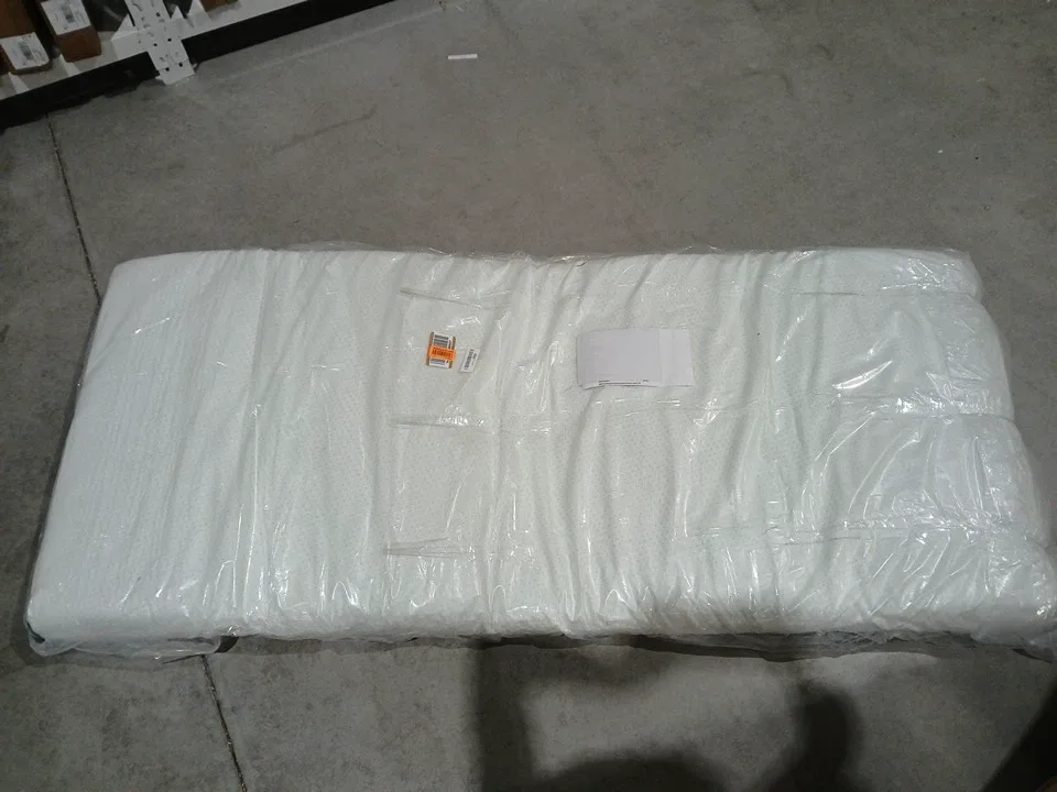 ZINUS MEMORY FOAM BED MATTRESS - photo 2