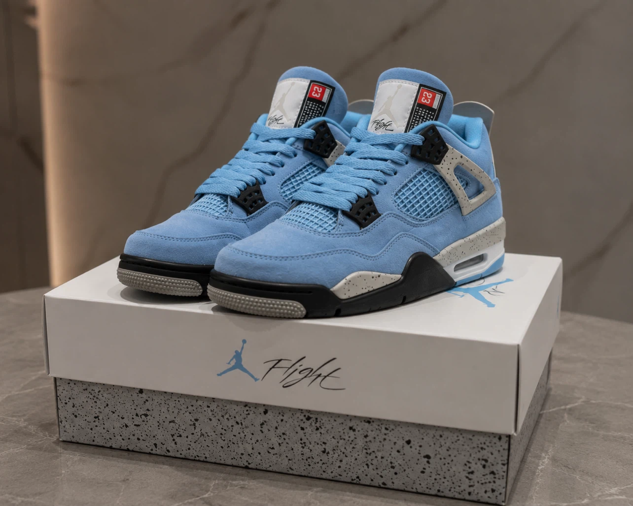 Air Jordan 4 Retro 'University Blue' - photo 2