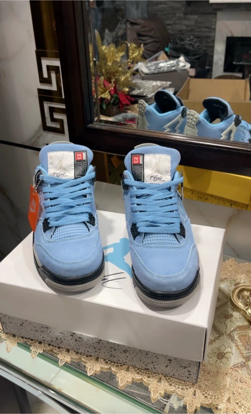 Air Jordan 4 Retro 'University Blue' - photo 3