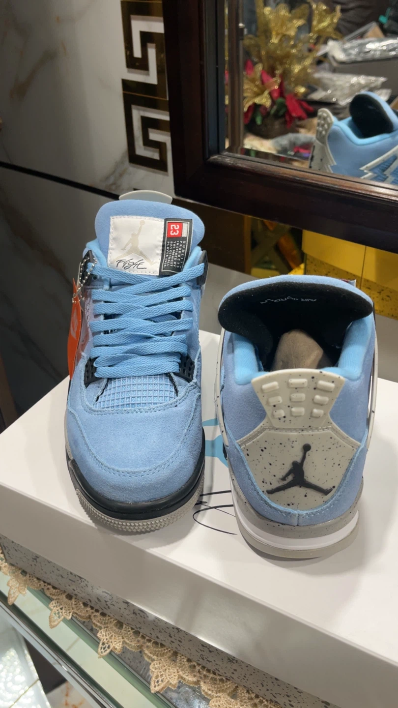 Air Jordan 4 Retro 'University Blue' - photo 5