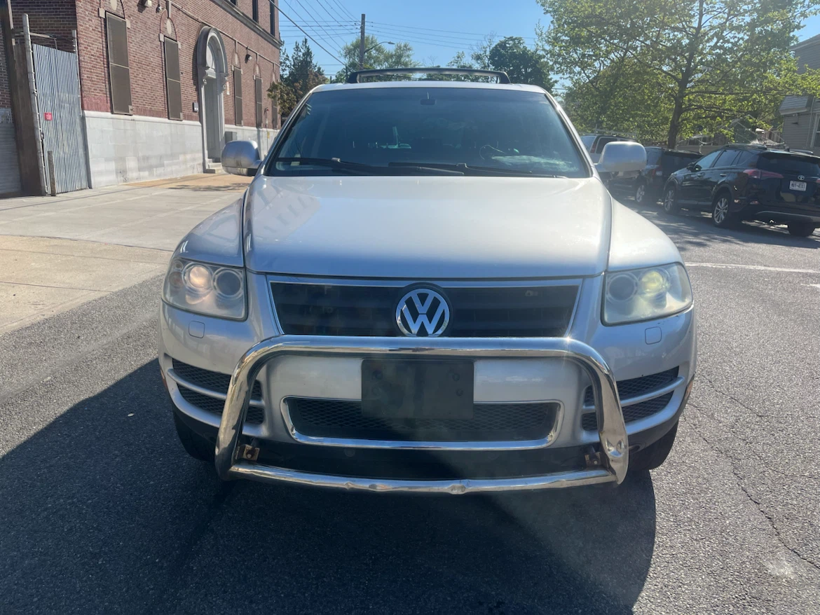 2006 Volkswagen Touareg SUV v8 - photo 2
