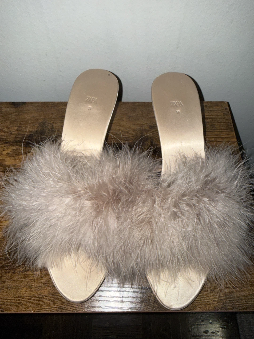 ZARA Feather Heeled Slides - Size 38 - photo 2